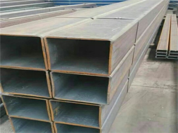 阳西Q355B<font style='color:red'>无缝方管</font>大厂出货